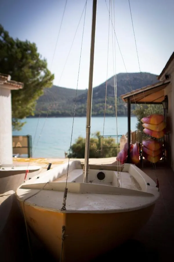 Hostel Centro De Ocio Alua Casa Rural Iznajar Lago De Andalucia
